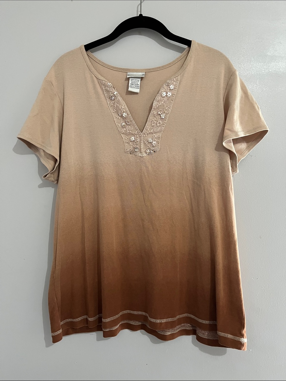 18/20 W ombre womens top v neck embellished neckline 100% cotton
